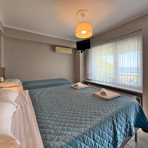 Triple Room with Sea View photo 3