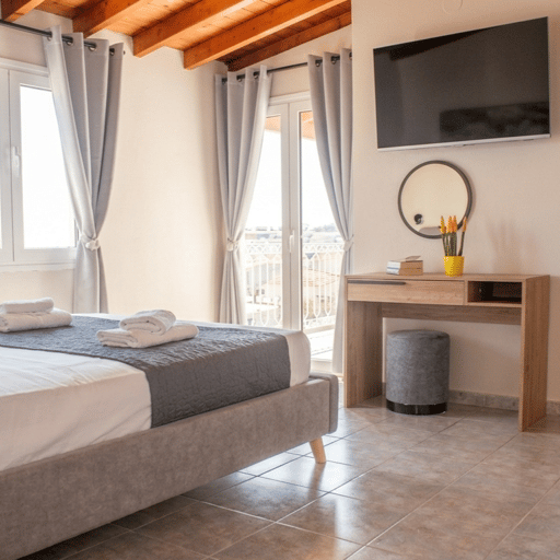 One Bedroom Sea View Apartment with kitchenette, Balcony, 3rd Floor photo 1