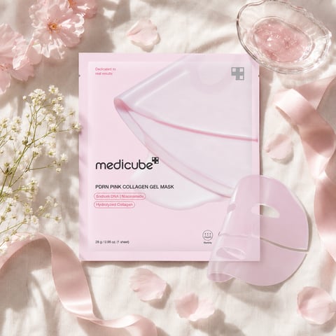 Medicube Salmon PDRN Pink Collagen Jelly Gel Mask 28g - color-changing K-beauty mask
