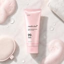 Medicube PDRN Pink Niacinamide Whip Cleanser with pink marshmallow foam