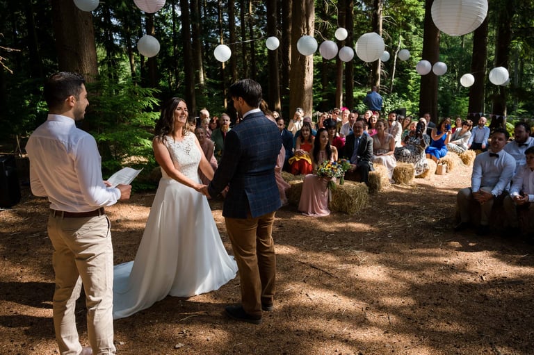 Weddings in the Wood ceremony in the sun
