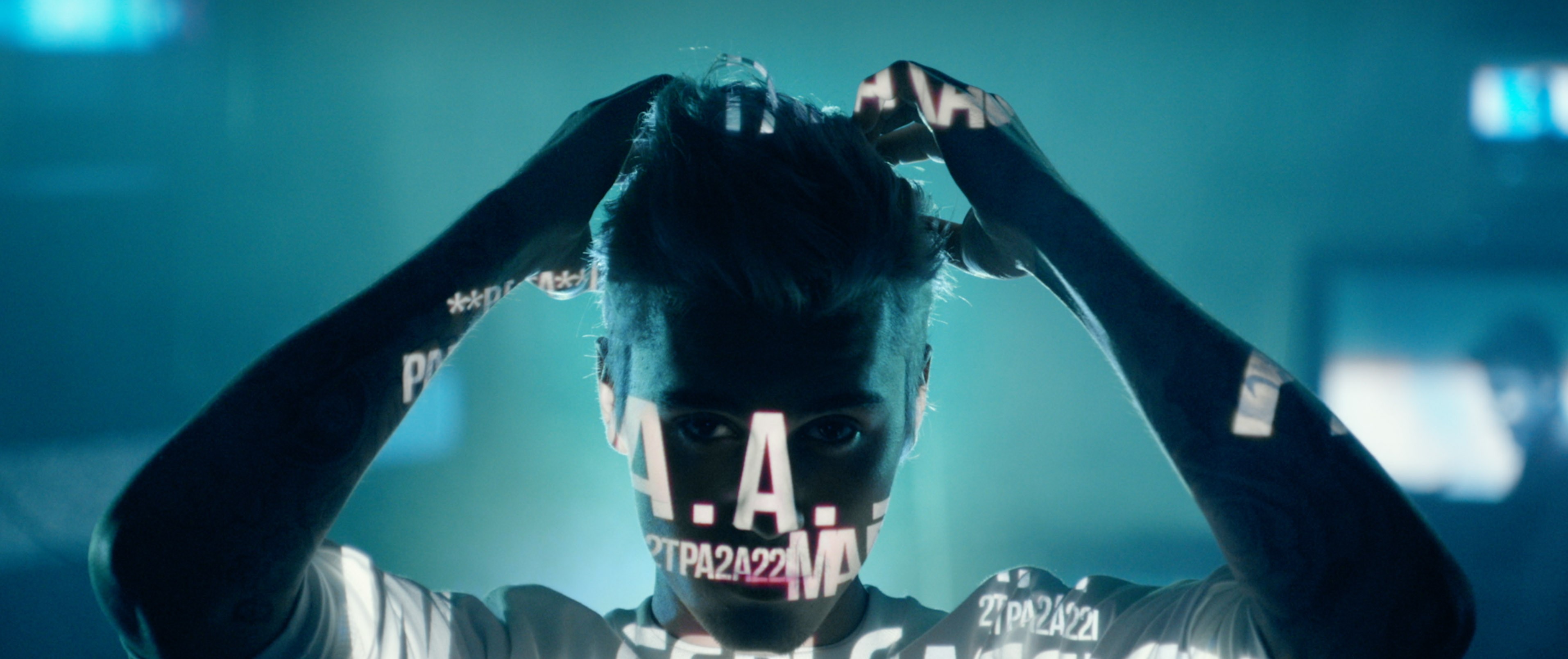 JustinBieber - PurposeTour - faceprojection03