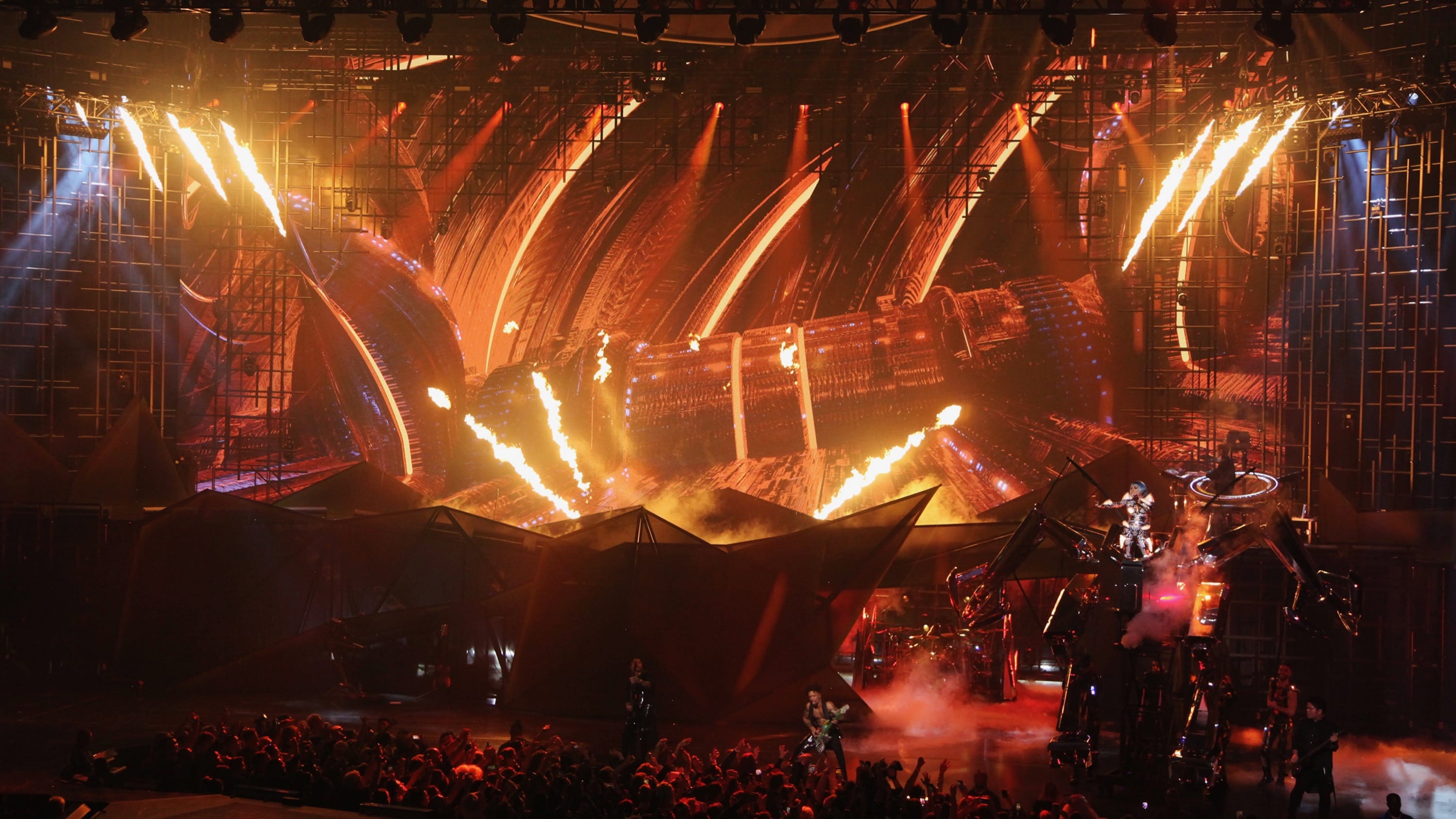 LadyGaga - EnigmaResidency - 02