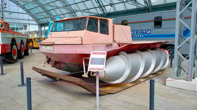 UMMC Museum photo of a screw-propelled vehicle