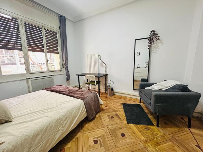 Enkele kamer.  6