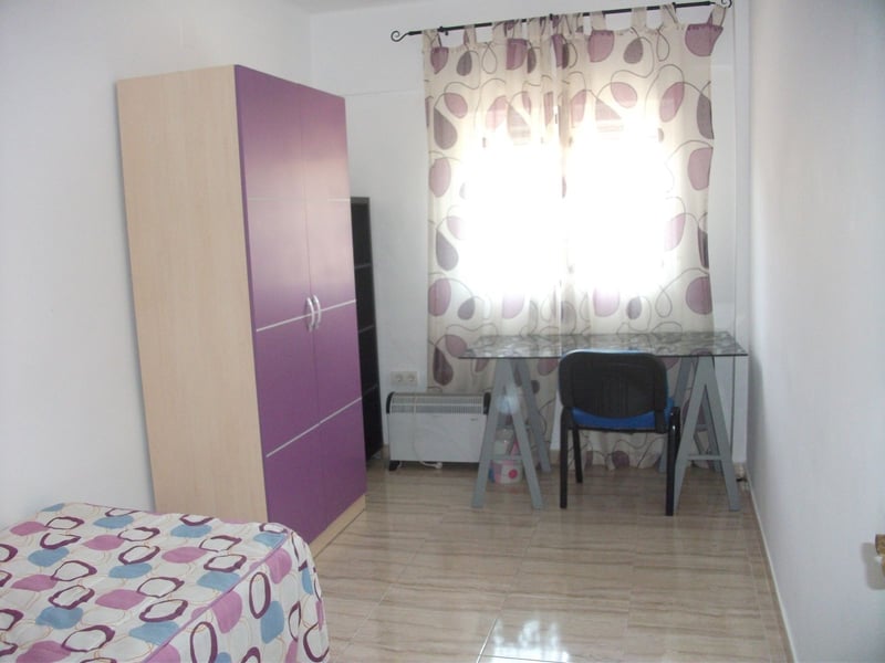 Habitación individual &middot; Chicas.  6