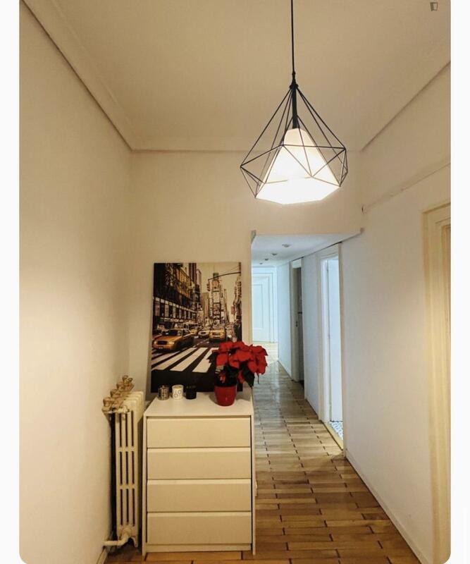 Enkele kamer.  13