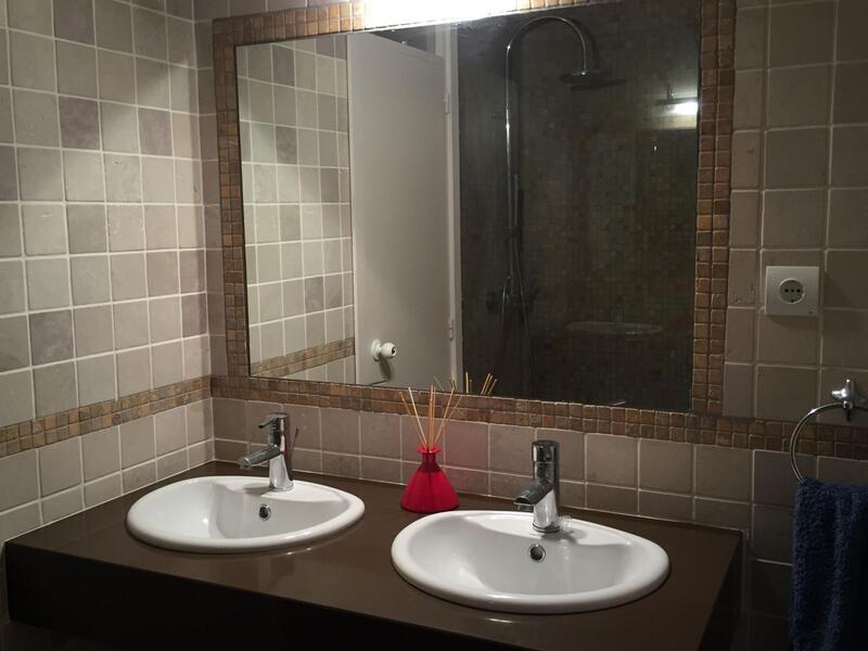 Apartment &middot; 2 bedrooms.  3