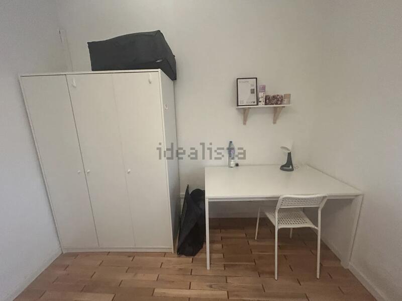 Enkele kamer.  9