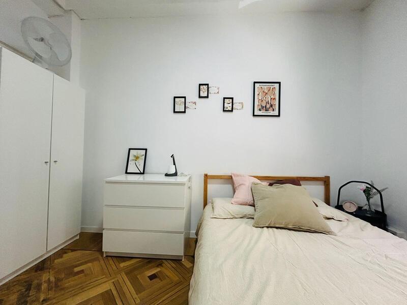 Enkele kamer.  8