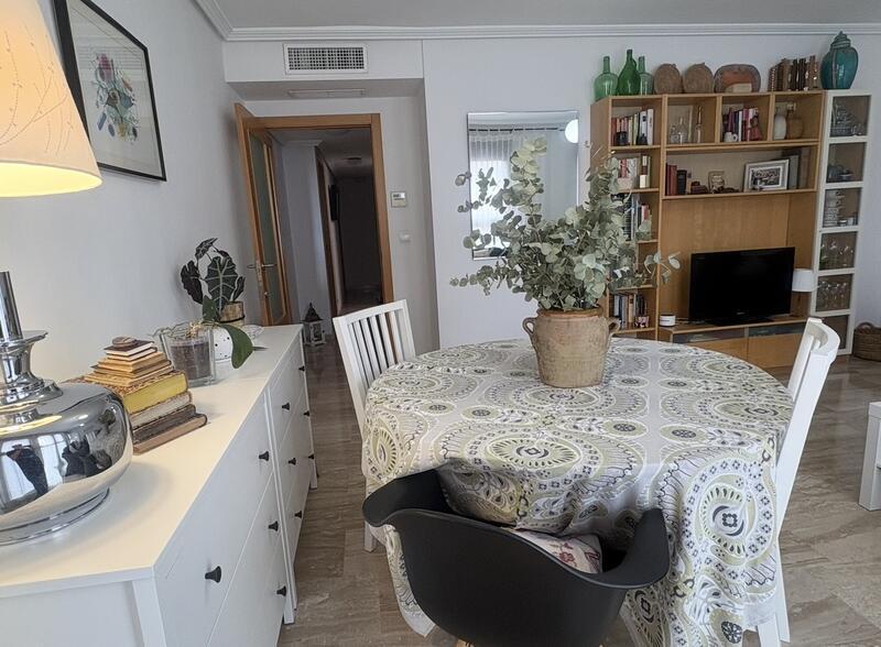 Chambre double &middot; salle de bains.  9