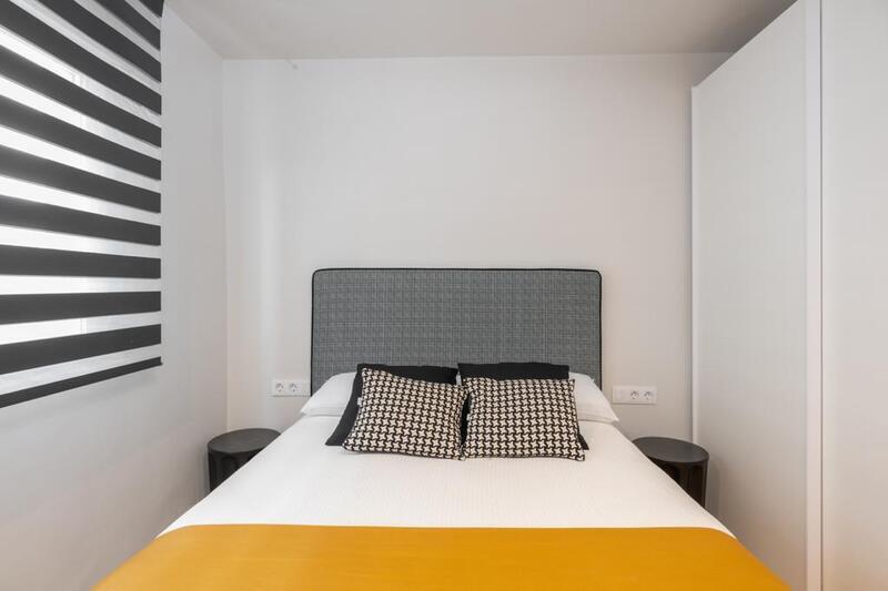 Habitación Doble &middot; Baño privado.  12