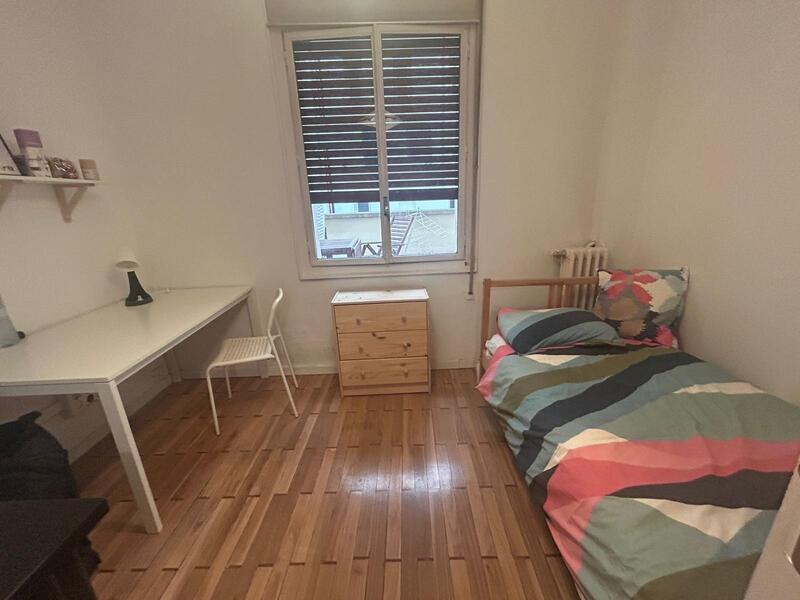 Enkele kamer.  1