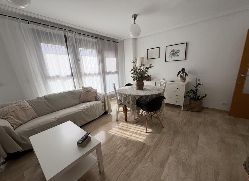 Chambre double &middot; salle de bains.  18