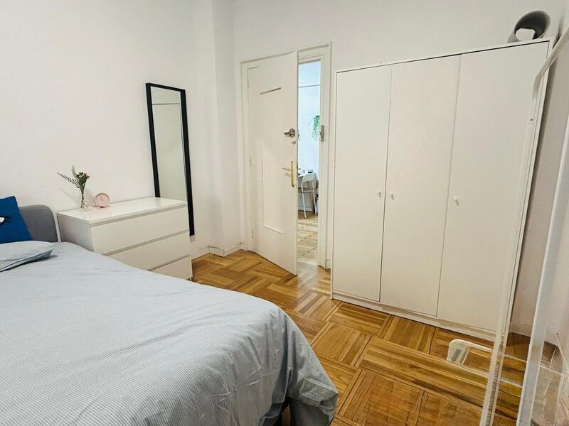 Enkele kamer.  4