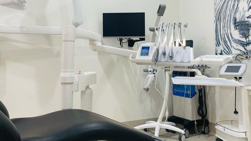iDental Surgery — practice