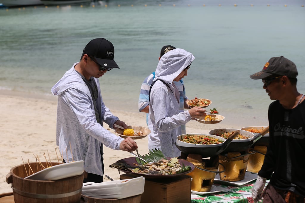 Beach Lunch