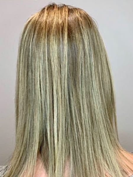 Image of  Women's Hair, Blonde, Color, Highlights, Shoulder Length Hair, Hair Length (Women's Hair), Blunt (Women's Haircut), Haircut (Style), Straight, Style