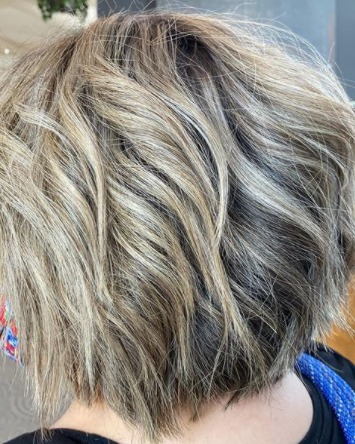 Image of  Women's Hair, Balayage, Color, Blonde, Short Hair (Chin Length), Hair Length (Women's Hair), Bob, Haircut (Style), Blunt (Women's Haircut)