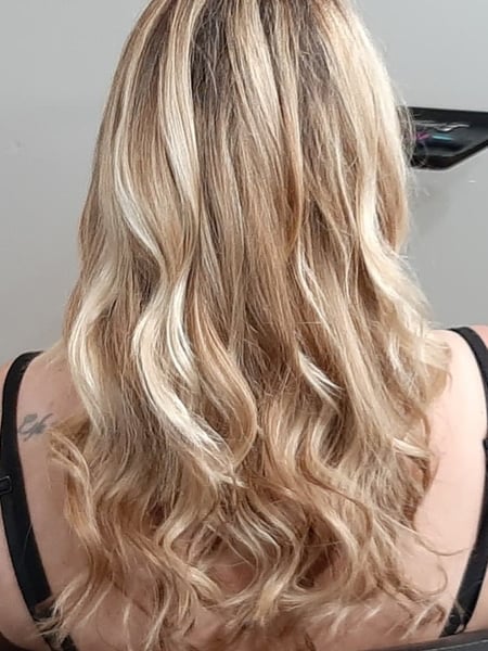 Image of  Women's Hair, Long Hair (Upper Back Length), Hair Length , Layers, Haircut , Beachy Waves, Hairstyle, Extensions, Blonde, Hair Color, Foilayage