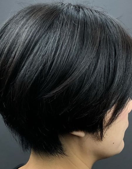 Image of  Women's Hair, Black, Hair Color, Short Hair (Ear Length), Bob, Haircut , Straight, Hairstyle