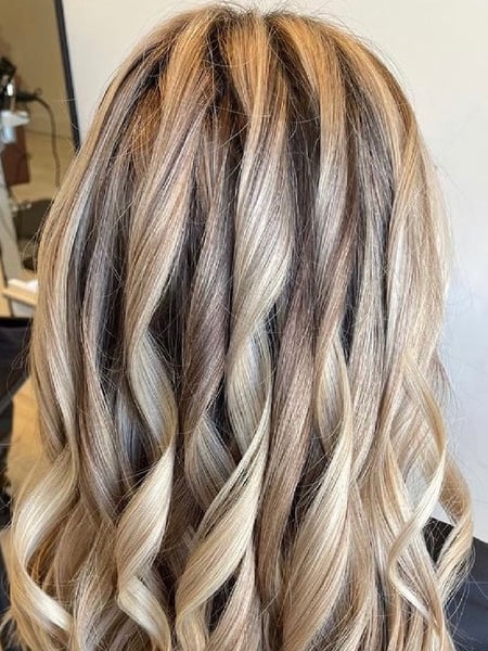 Image of  Women's Hair, Blonde, Color, Highlights, Long Hair (Mid Back Length), Hair Length (Women's Hair), Beachy Waves, Style