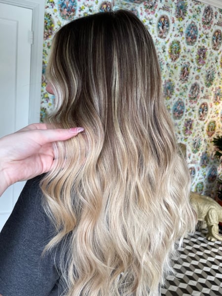 Image of  Women's Hair, Blowout, Foilayage, Color, Hair Length (Women's Hair), Long Hair (Mid Back Length), Layers, Haircut (Style), Beachy Waves, Style