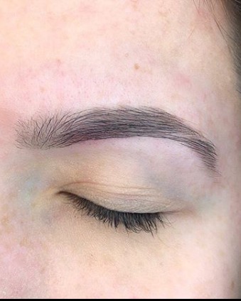 Image of  Brows, Rounded, Brow Shaping, Threading, Brow Technique, Brow Tinting, Brow Lamination