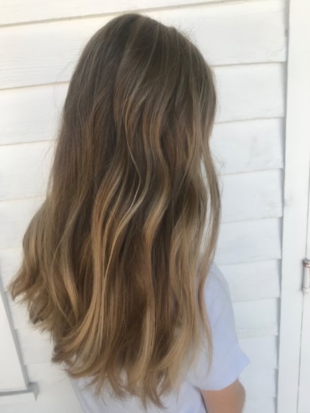 Image of  Women's Hair, Blonde, Hair Color, Brunette, Foilayage, Highlights, Layers, Haircut , Beachy Waves, Hairstyle