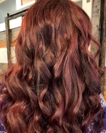 Image of  Women's Hair, Red, Color, Long Hair (Mid Back Length), Hair Length (Women's Hair), Layers, Haircut (Style), Beachy Waves, Style