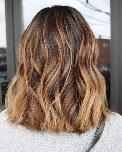 Image of  Women's Hair, Balayage, Color, Brunette, Shoulder Length Hair, Hair Length (Women's Hair), Beachy Waves, Style