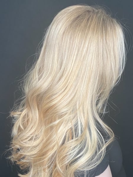 Image of  Women's Hair, Hair Color, Blonde, Foilayage, Long Hair (Mid Back Length), Hair Length 
