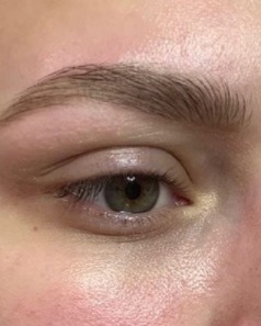 Image of  Brows, Brow Shaping, Arched, Wax & Tweeze, Brow Technique