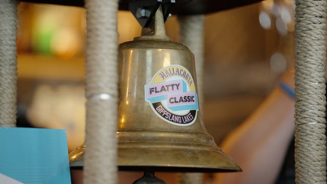 The Flatty Classic bell at Scallywags, up close