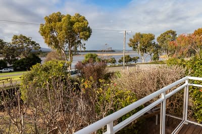 7 Allan Drive - Image 2