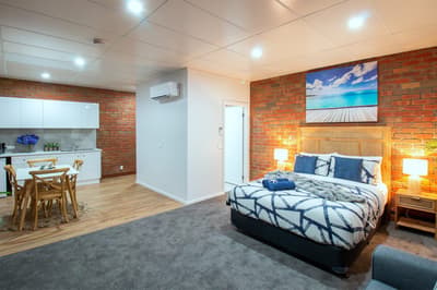 High Tide Studio - Image 1