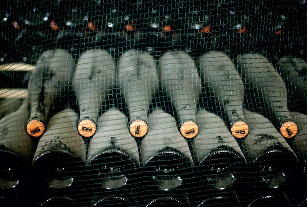 bottiglie in cantina Franciacorta