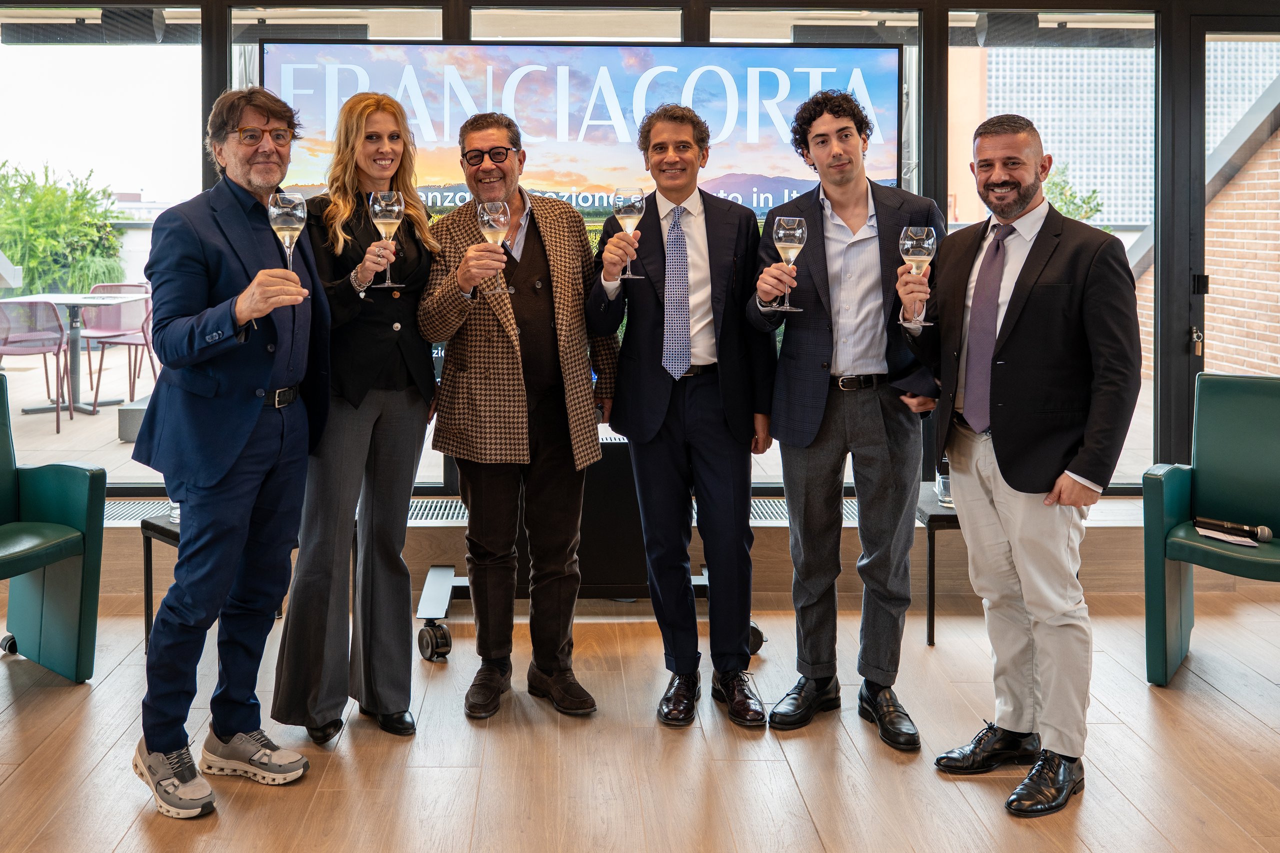 Vai al post Franciacorta, la ricerca Doxa: notorietà al 94% e nuove generazioni da coinvolgere