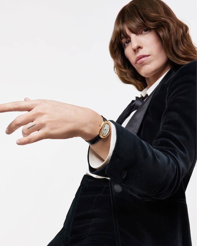 Lou Doillon con Cartier Baignoire