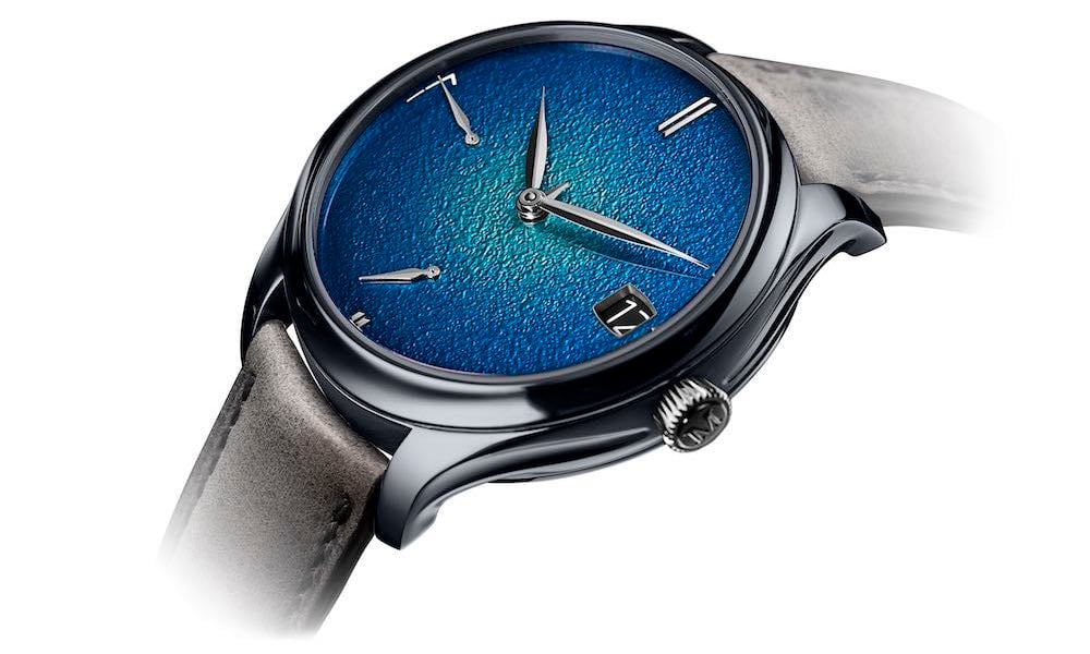 Moser Endeavour Calendario perpetuo tantalio lato e corona