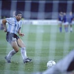 calcio di punizione Maradona