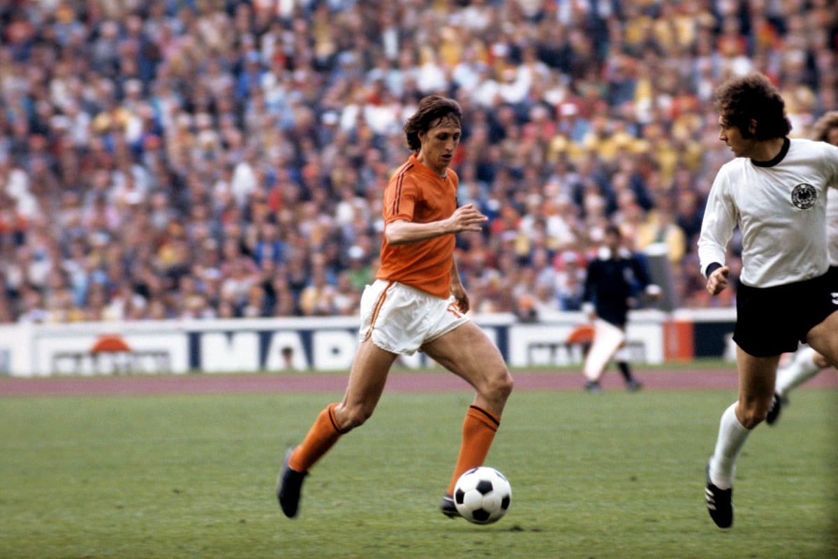 Johan Cruijff in campo nel 1974