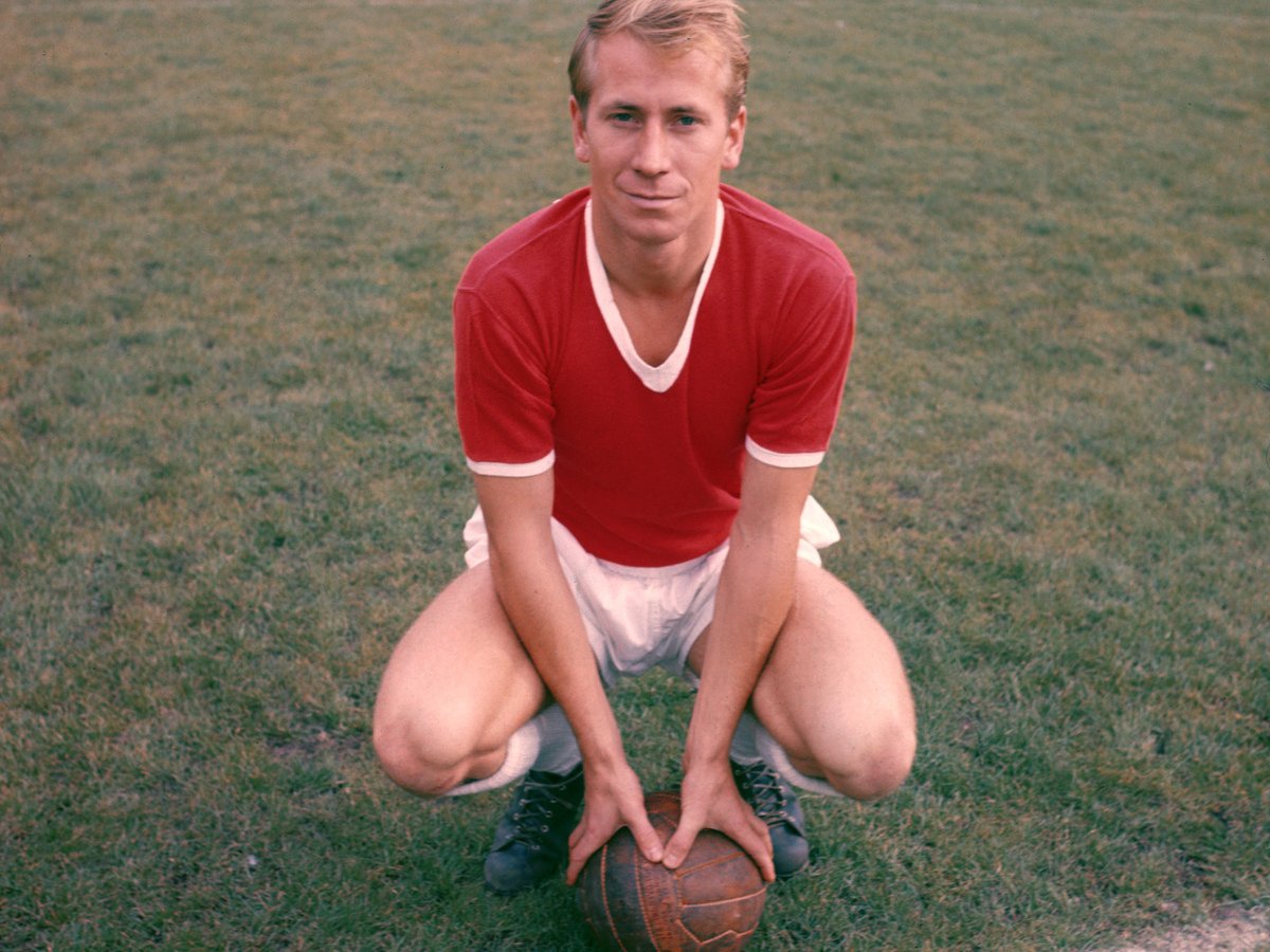 Bobby Charlton in campo