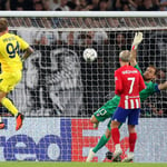 Il portiere Ivan Provedel segna il gol decisivo contro l'Atlético Madrid