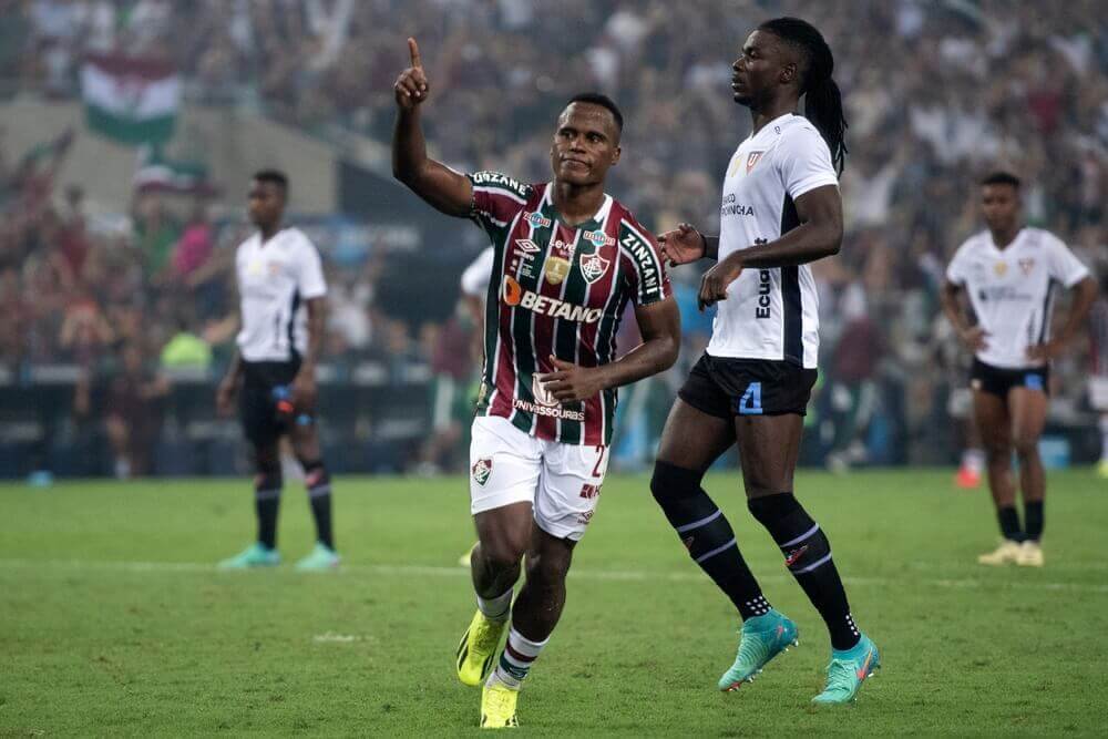 Derrotados no Brasileirão, Flu e Atlético-MG abrem luta por vaga nas semifinais da Libertadores