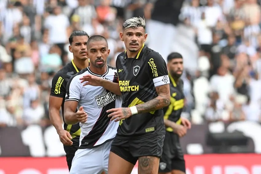 Vasco x Botafogo: onde assistir, análise e dica de acumulada