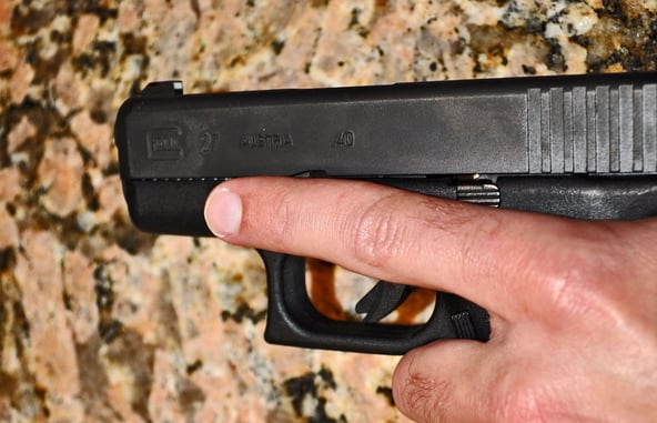 Correctional Officer Has A Negligent Discharge And Ends Up Shooting Himself And His 12-Year-Old Daughter