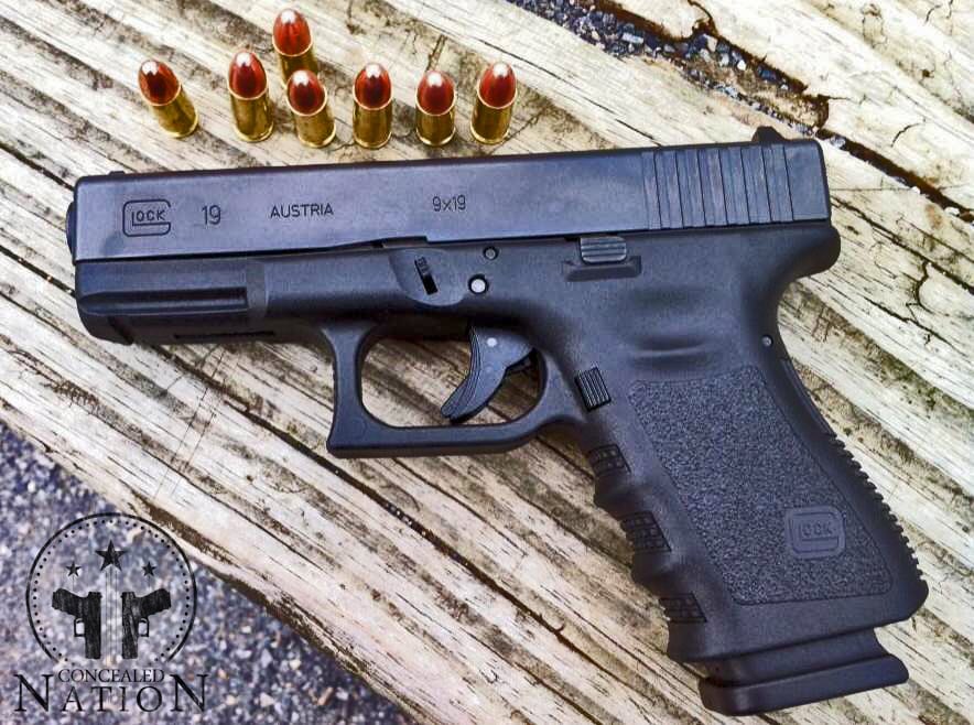 [FIREARM REVIEW] Glock 19 Gen3 Review for Concealed Carry