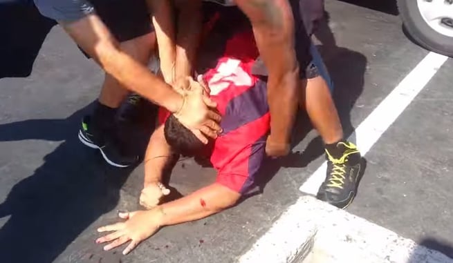 [VIDEO] *Graphic Language* Carjacker gets served with instant karma beatdown