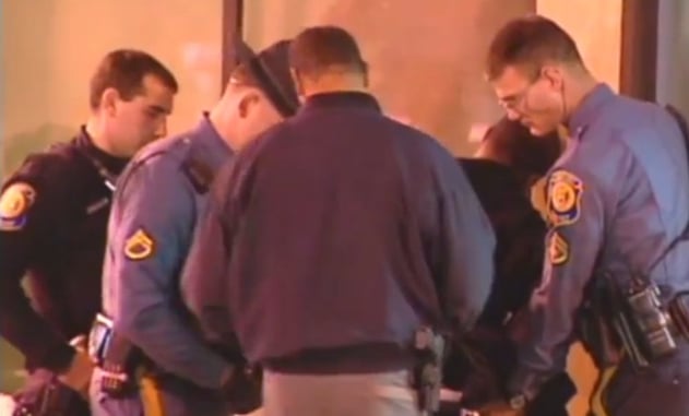 Attention: This Is Not A Typo; Armed Robber Sues Pizzeria That He Robbed